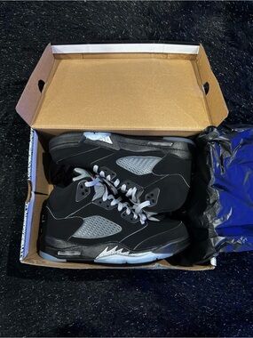 Men's Black and Gray High-Top Sneakers
